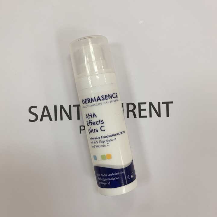 美白成分:维c 果酸