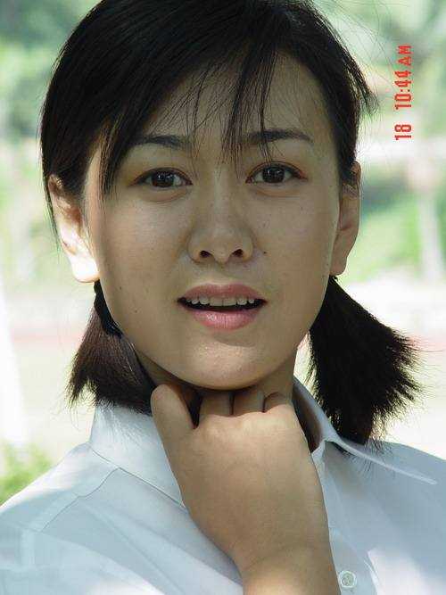 演员齐襄,后期没有什么太打眼的作品了,不过《与青春有关的日子》给我