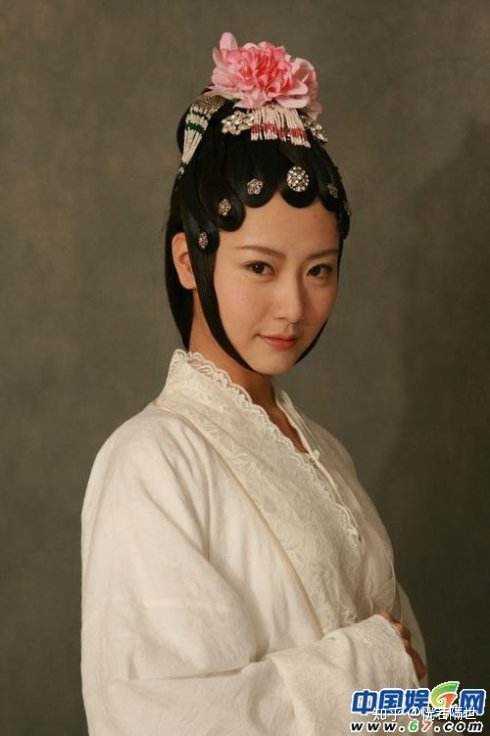 由新版《红楼梦》角色人物来看古装中有哪些发饰与造型 ?