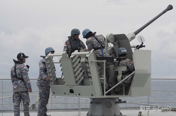 07空军海军的迷彩给空降兵海军陆战队穿是不是生怕敌军看不见 Camo 的回答 知乎 07空军海军的迷彩给空降兵海军陆战队穿是不是生怕敌军看不见 Camo 的回答 知乎