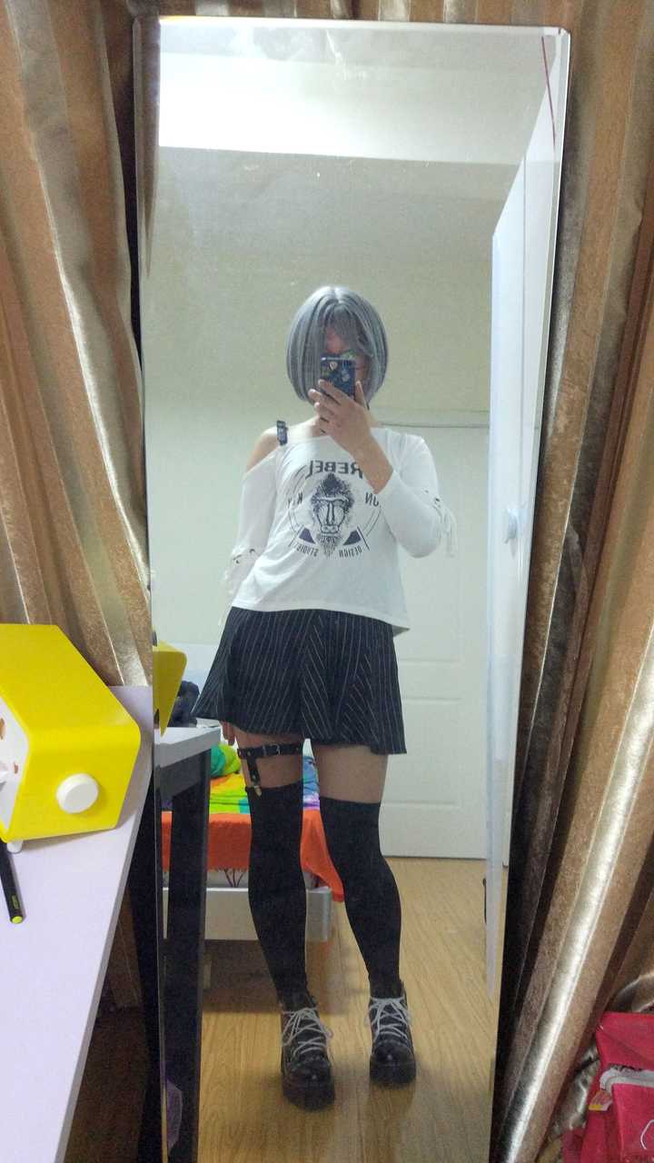 伪娘这样穿可以了吗(未化妆?