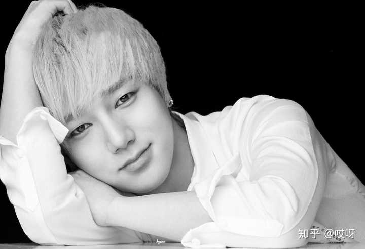 我在b站上看认识的哥哥,然后给我推荐了认识的哥哥金希澈女装合集