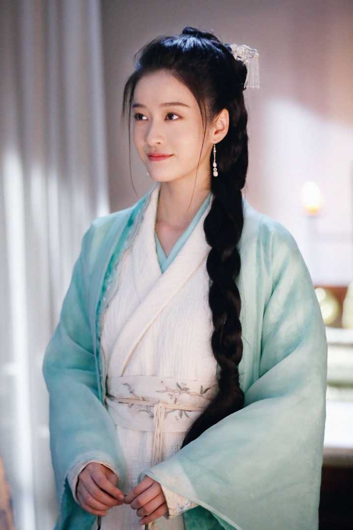 有哪些好看又有灵气的女演员?