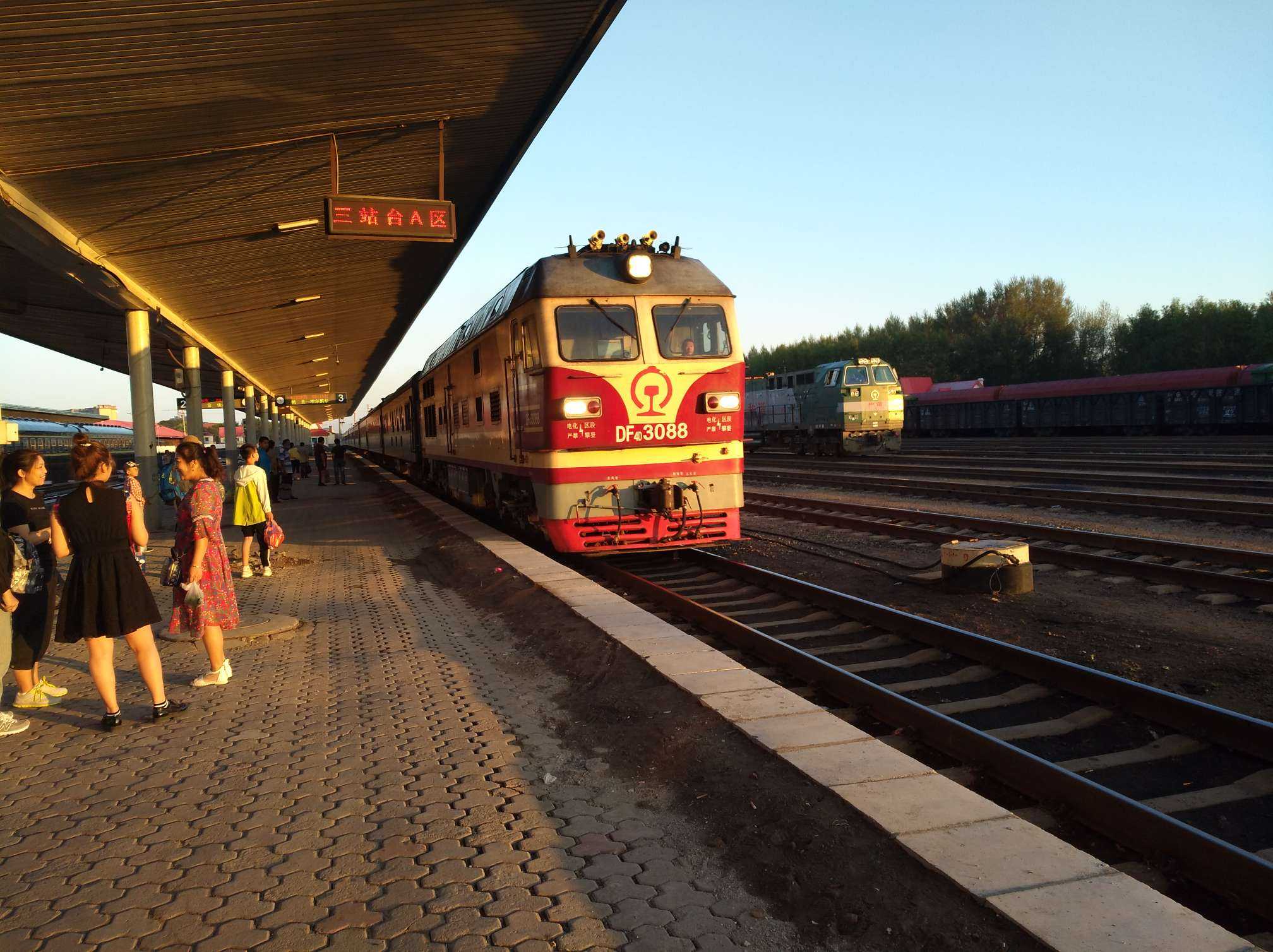 早起通勤车#手机摄影