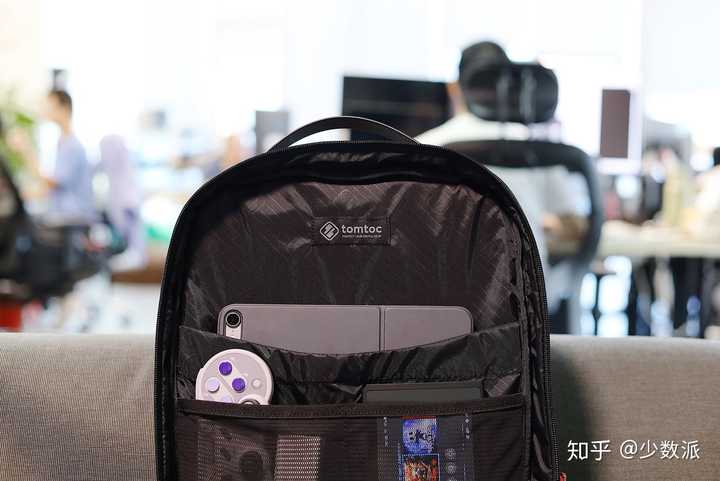 电脑背包品牌