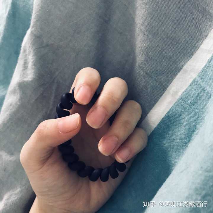 如何可以让手指甲的游离线向指尖提前一点? - 知乎