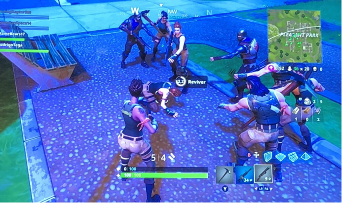 堡垒之夜 Fortnite 这款游戏好玩吗 知乎