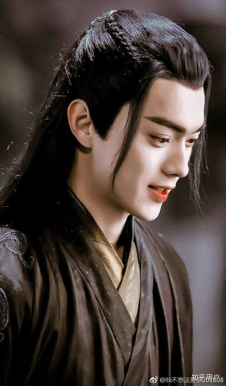 怎么看待 于正力捧的新人许凯？