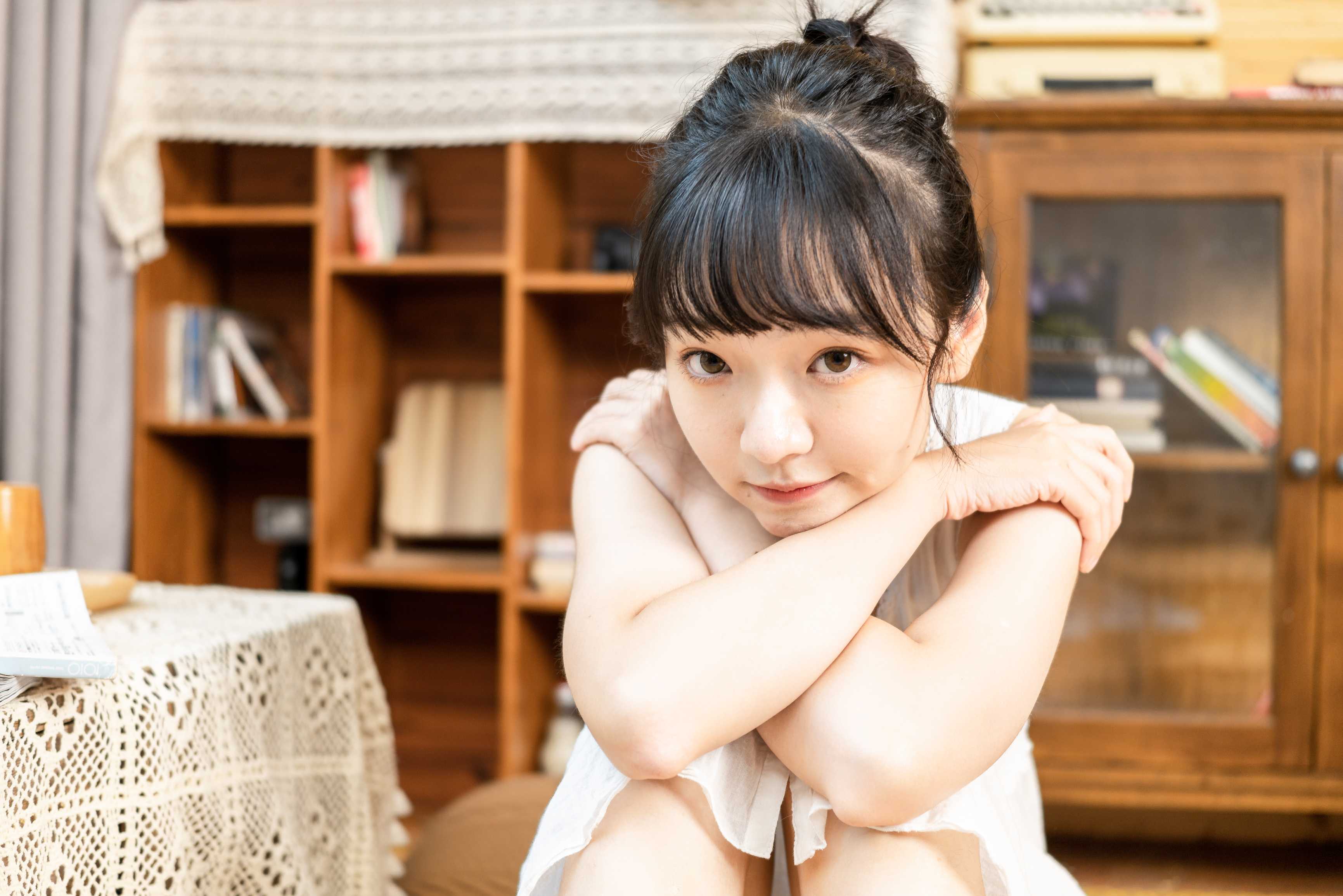 翔宇情 的想法: 昨天拍的私房,这个小仙女好看吗? - 知乎