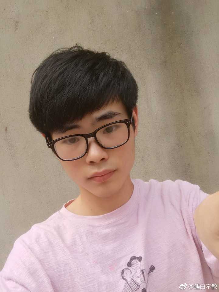 如何评价斗鱼王者荣耀主播白白