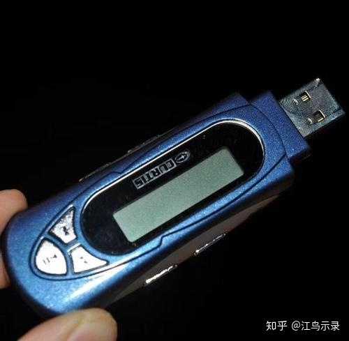 一直到一个神奇的小东西出现:ipod shuffle