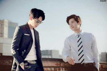 杨洋和吴亦凡的长相,国内大众会更喜欢哪一种?