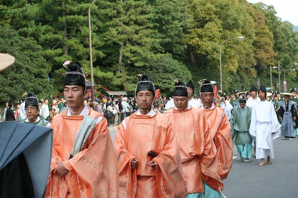 请介绍一下日本男士和服的种类？