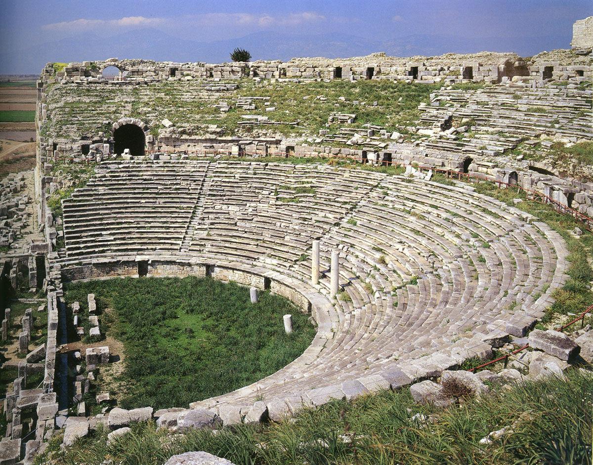 Odeon剧院在雅典 库存照片. 图片 包括有 旅游业, 都市风景, 室外, 反气旋, 石头, 位子, 被破坏的 - 61629388