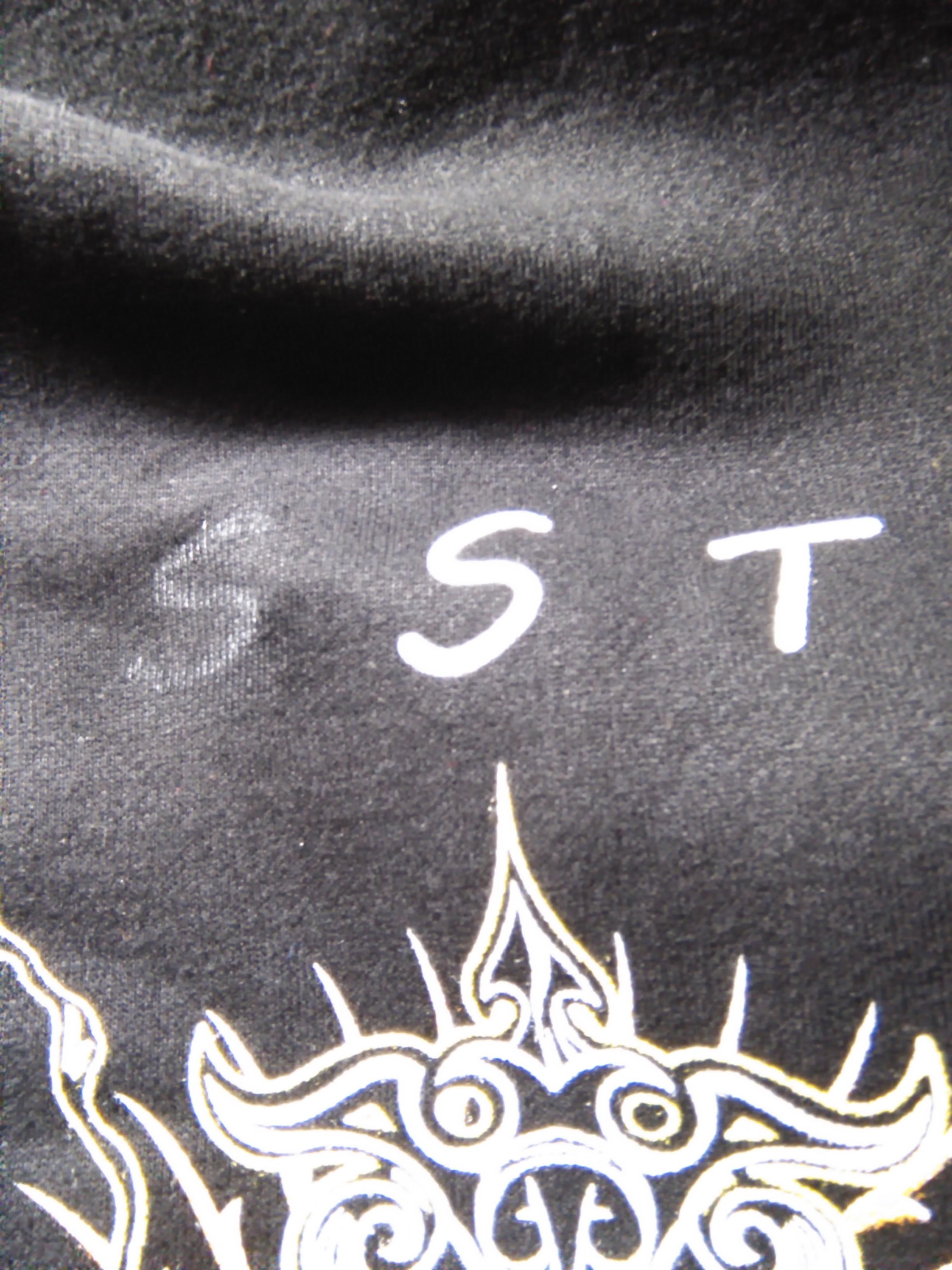 如何彻底除掉卫衣上的橡胶印花?用胶带可以拉