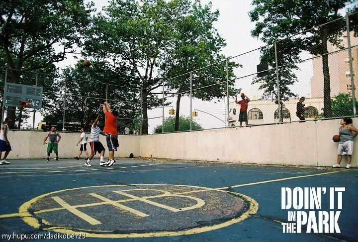 有哪些关于篮球的电影或纪录片值得推荐?