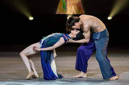 简单手势舞完整成年人 75831e0144824a652ae2e2e19ae21741_r.jpg