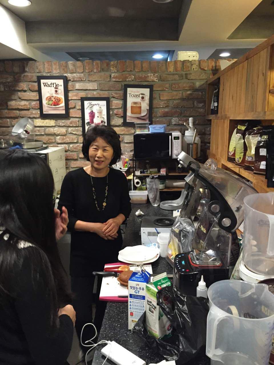 韩国、美国、中国本土咖啡连锁店竞争日趋激烈