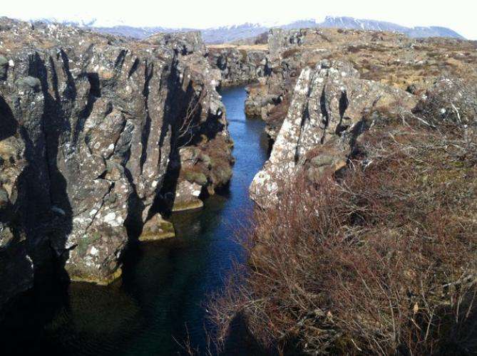 图片来源:卓越国旅 黄金瀑布和辛格韦德利国家公园,盖歇尔间歇泉一道