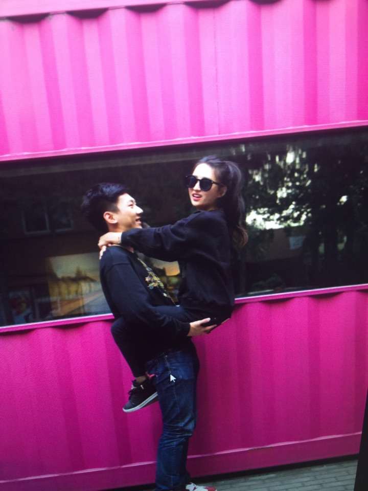 一米五几的女生和一米八几的男生谈恋爱是种怎样的体验?