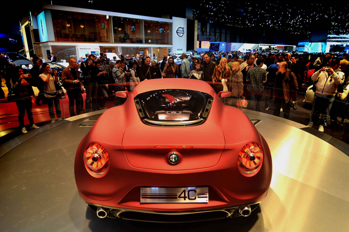 为什么欧洲人对阿尔法 罗密欧 Alfa Romeo 有种特别的情感 知乎