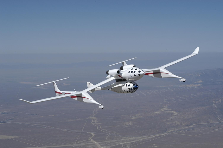 The White KnightOne and SpaceShipOne