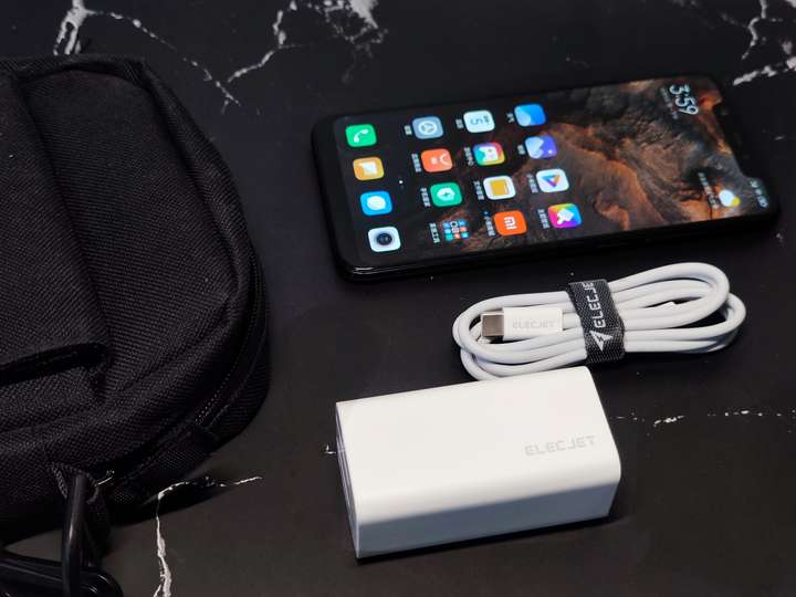 电友氮化镓65W三口充电器，小身材大能量