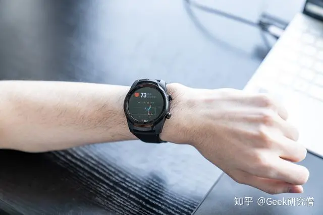 TicWatch Pro2020 smart watch 充電器2個-
