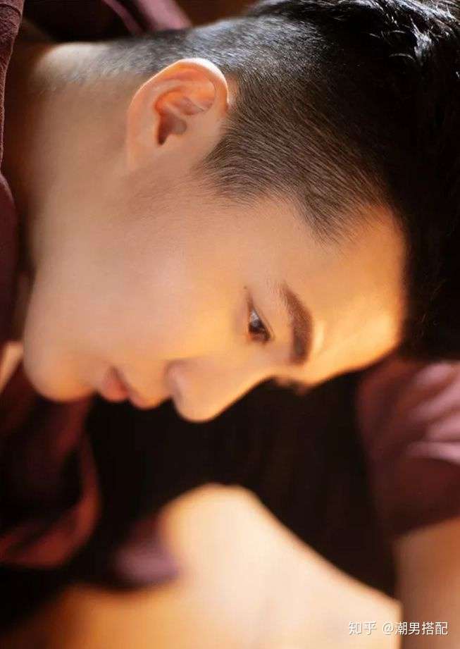 深受女生喜爱的男士发型 换发型就像是换脸 知乎