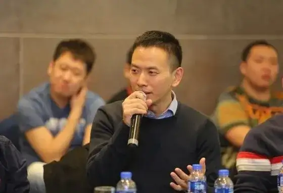 期货短线天王何俊访谈录 期货短线天王何俊访谈录