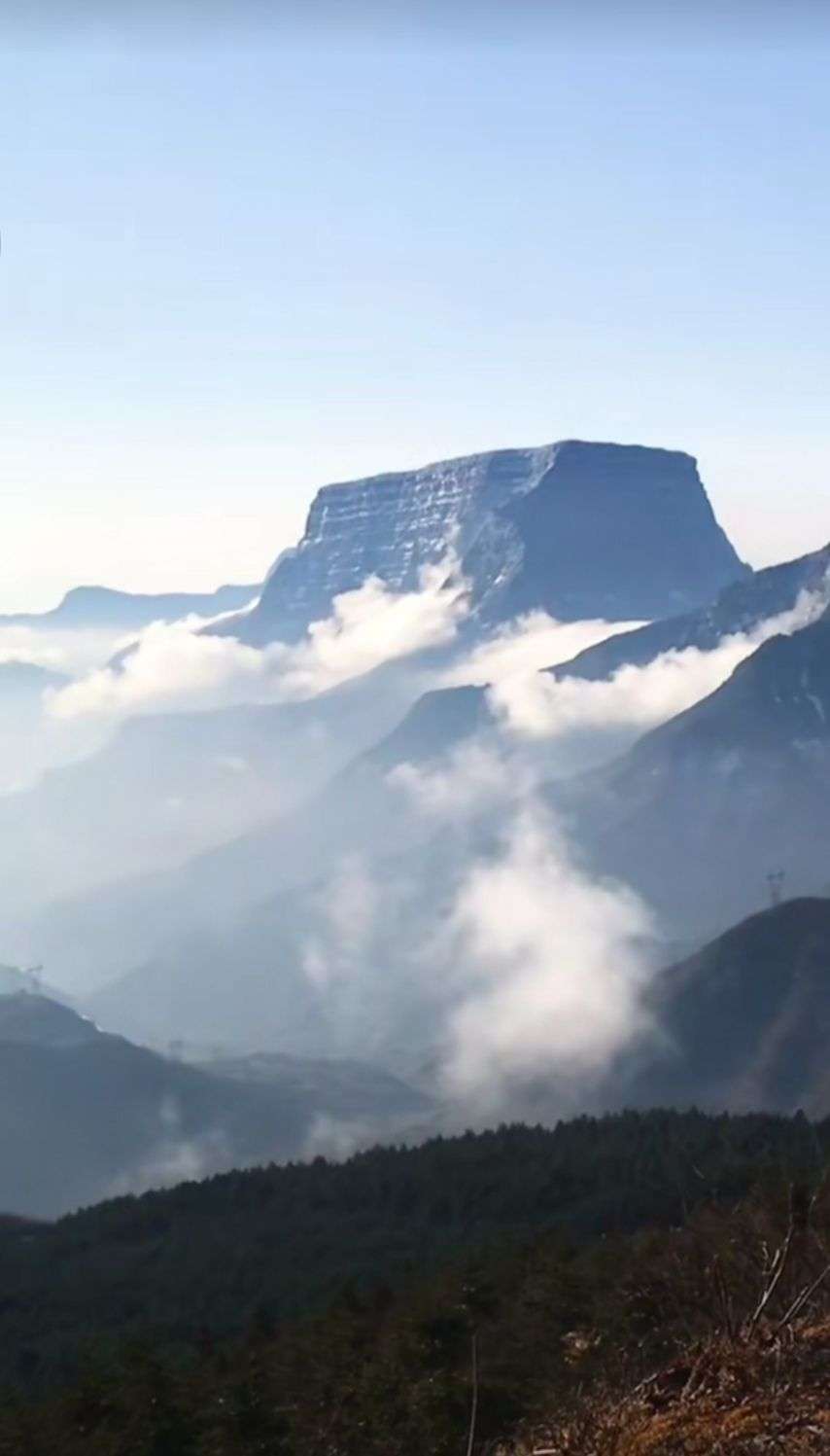 奇特的大山神秘的峡谷 知乎