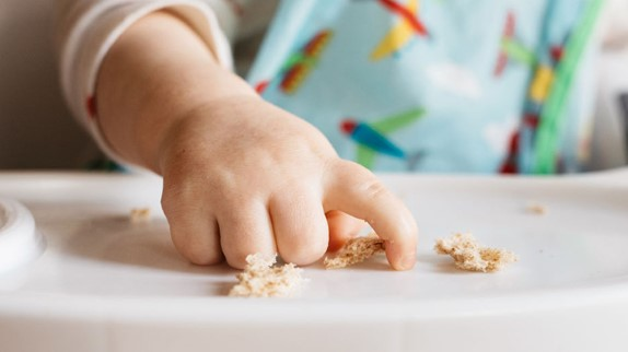 宝宝手眼协调和精细动作如何锻炼?