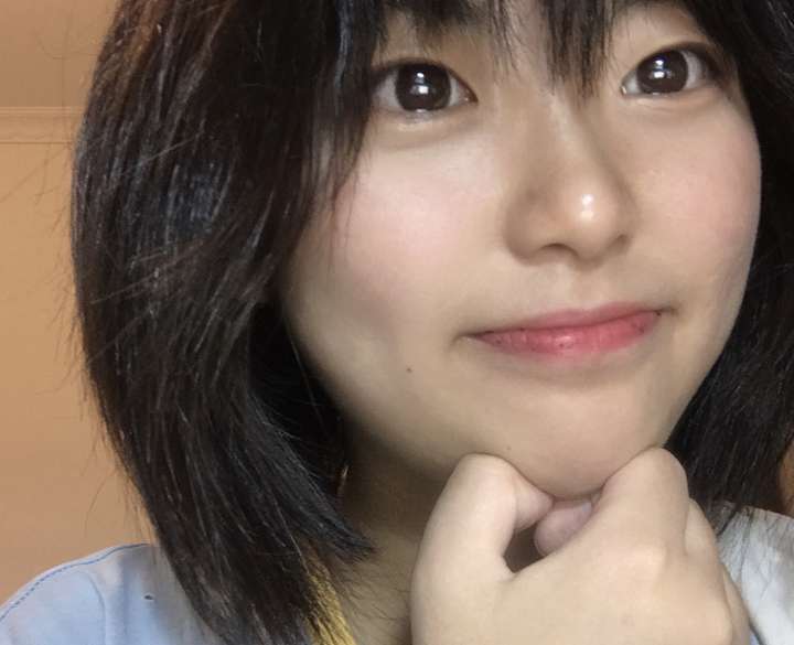 有什么单眼皮也很好看的女生吗?