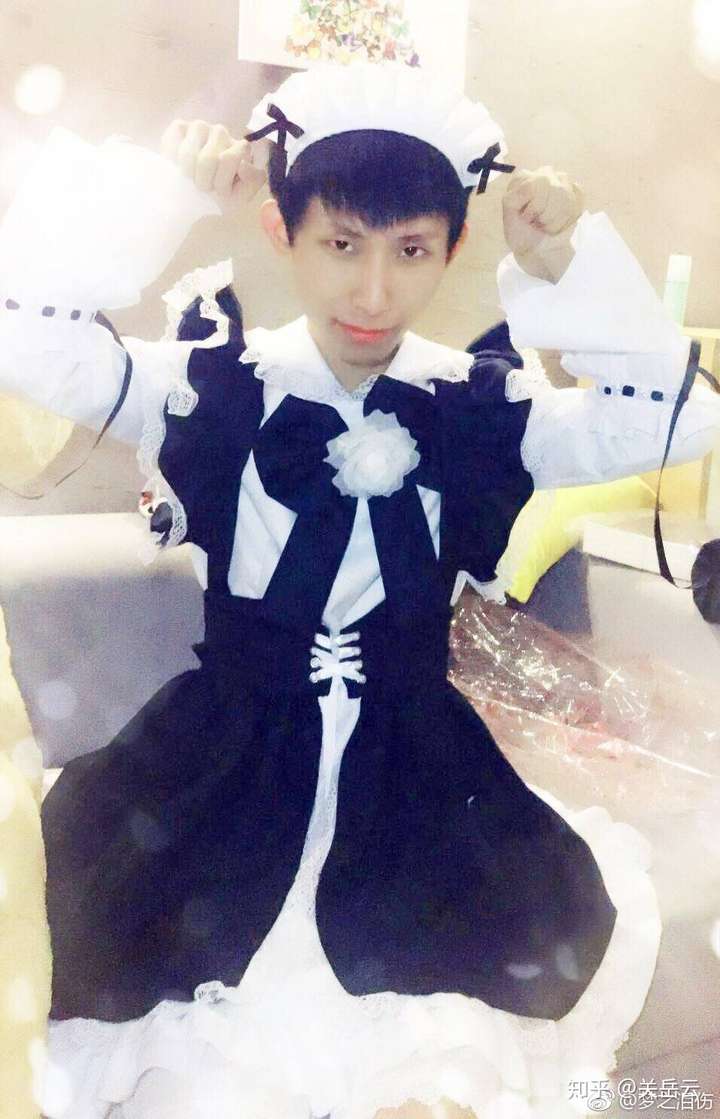 梦泪,最帅的丑逼