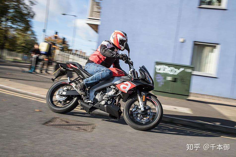 年十款最佳125cc摩托车 让骑行更容易 知乎