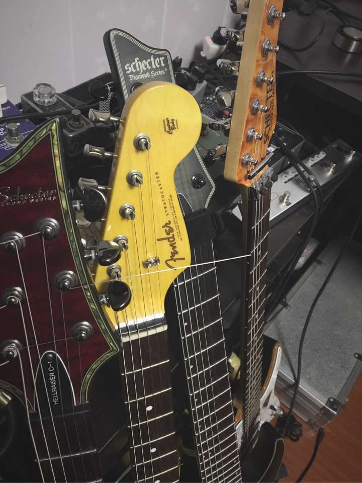 jrock,fusion,前卫,djent;喜欢marco sfogli,andy timmons,sithu aye