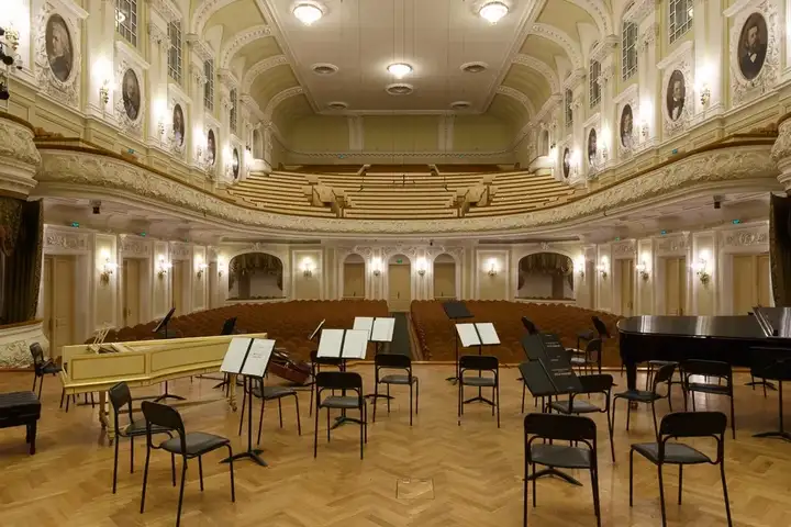 俄罗斯格涅辛音乐学院