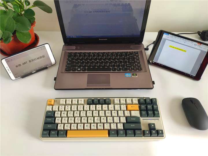 米物ART系列机械键盘 Z870：高颜值、三模兼容、超好用