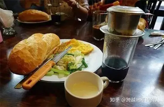 越南咖啡杯（越南滴漏咖啡為什么喝起來有奶油的味道 與咖啡有什