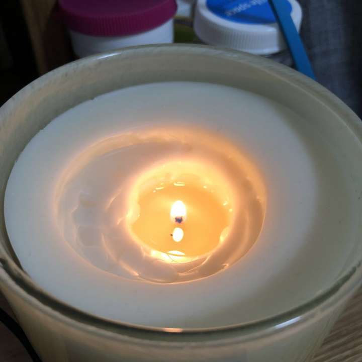 香薰蜡烛直径大燃烧有了记忆环外圈烧不到怎么办