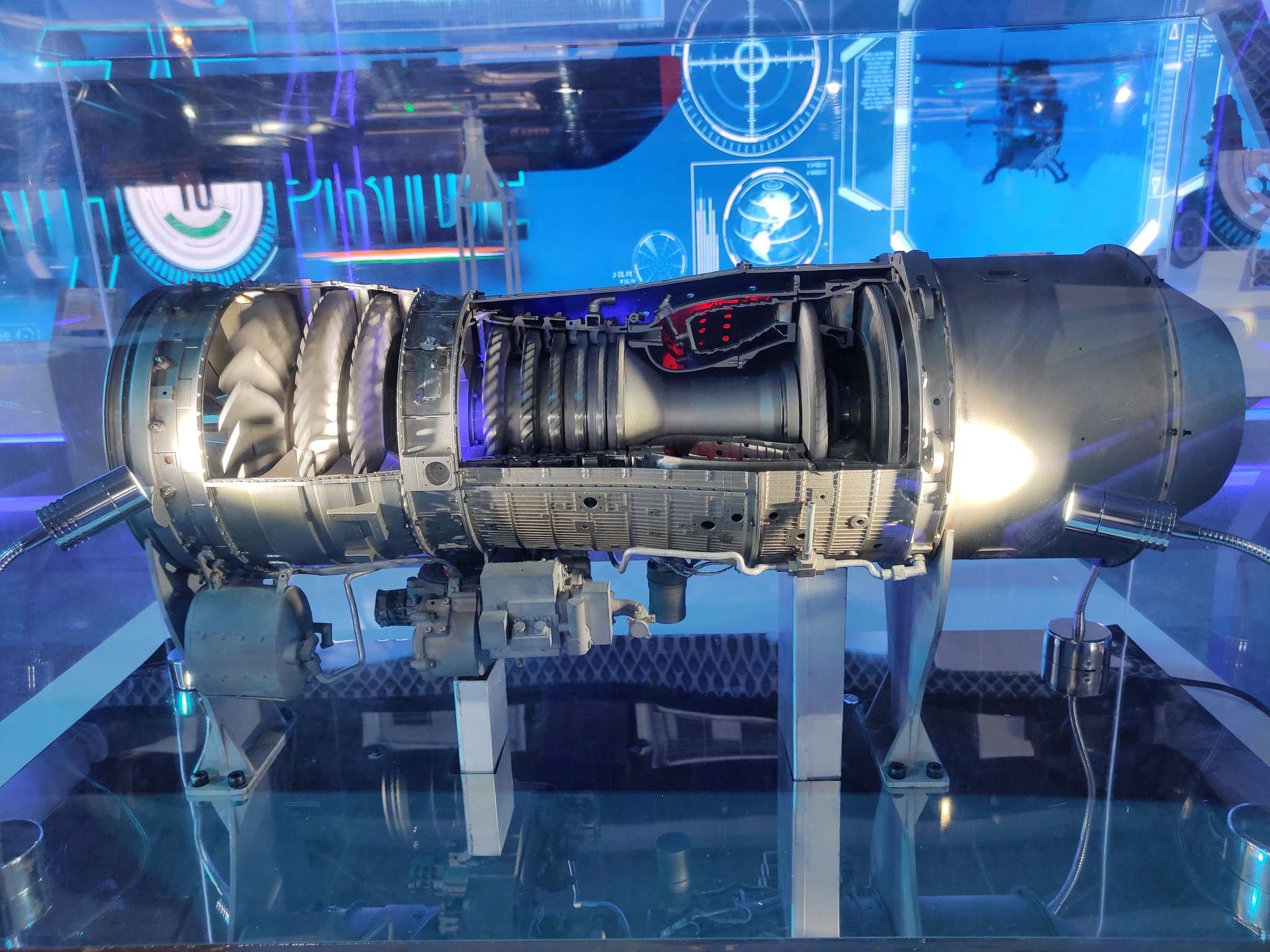 三哥认为该发动机会让lca具备不开加力超音速巡航的能力.