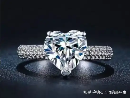 钻戒不同的爪镶代表不同的寓意，刷到就收藏了吧 