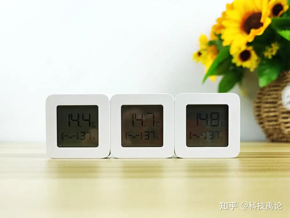売り切り御免！】 温湿度計2個