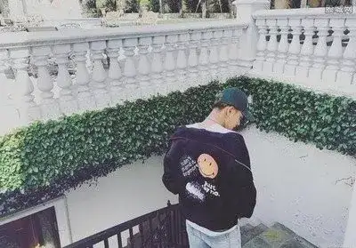 【海那边】刘嘉玲从来不炒股，却靠这个赚翻了