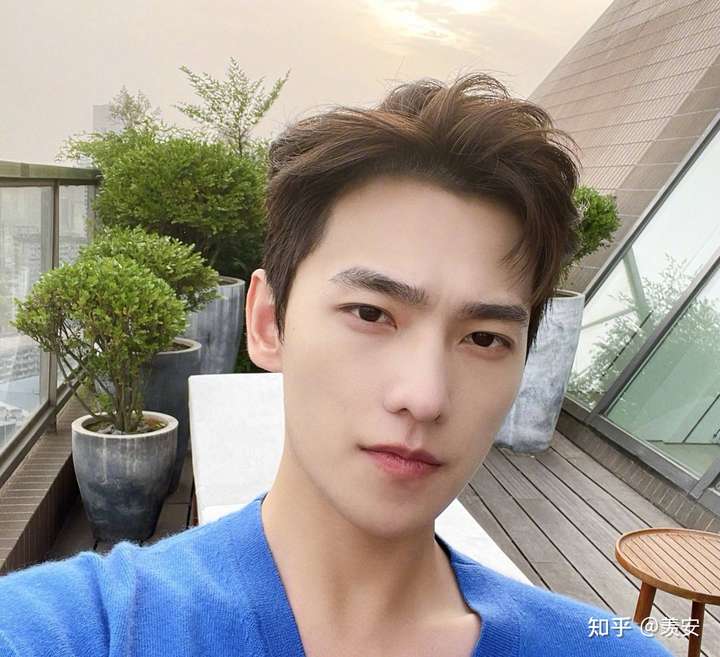 有没有人知道吴亦凡的现状?