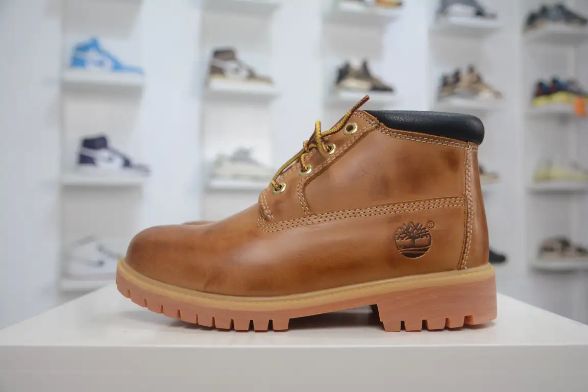 添柏岚联名细川雄太READYMADE x Timberland Fatigue Chukka Nubuck