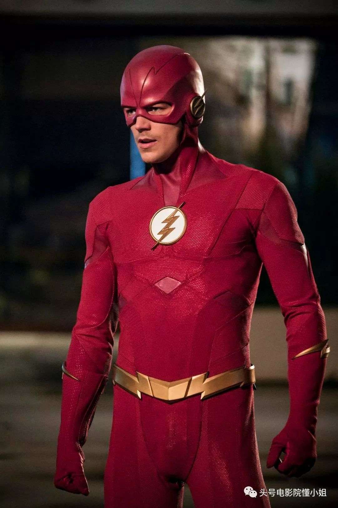 两版 闪电侠 同框 你没有眼花 知乎