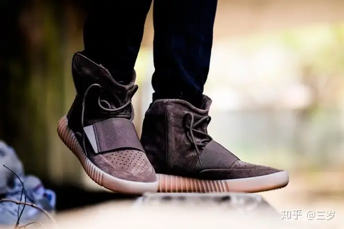 Yeezy 750 Boost“Light Brown”的真假对比鉴定- 知乎