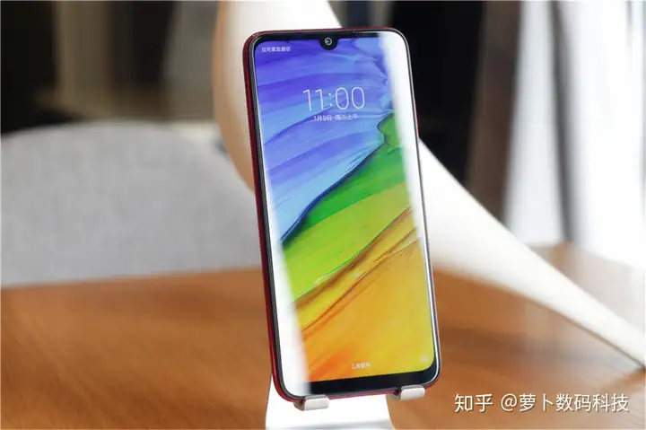 红米Note7不完美但诚意十足，雷军罕见怒怼友商：别谈性价比
