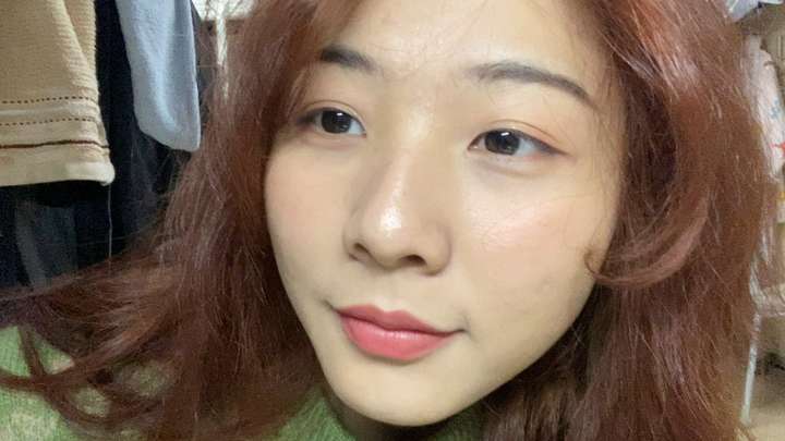 为什么阳光下妆容这么斑驳?